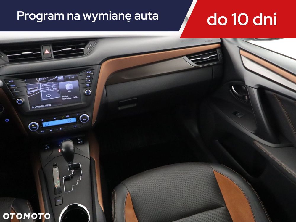 Toyota Avensis - 10