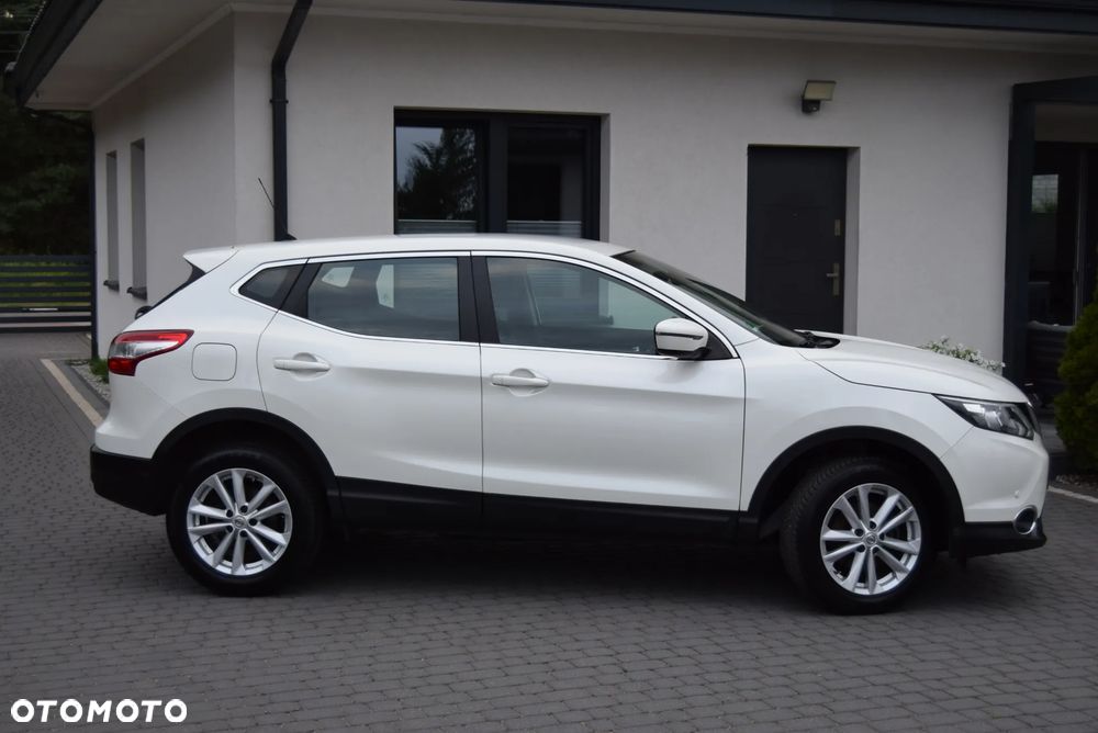 Nissan Qashqai 1.2 DIG-T N-Vision - 2