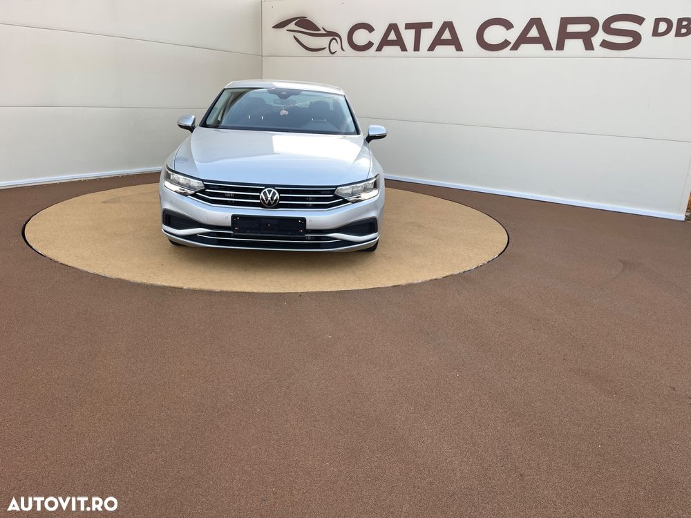 Volkswagen Passat 1.5 TSI OPF DSG Business - 2