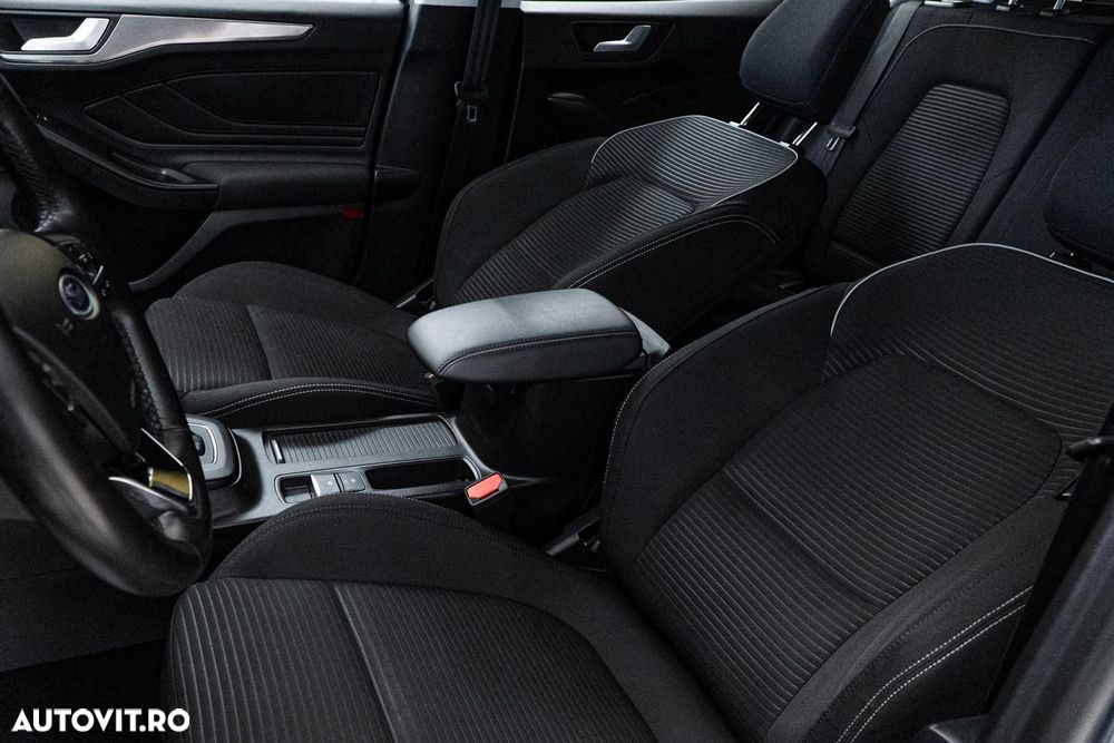Ford Focus 1.0 EcoBoost 7DCT MHEV Titanium - 15