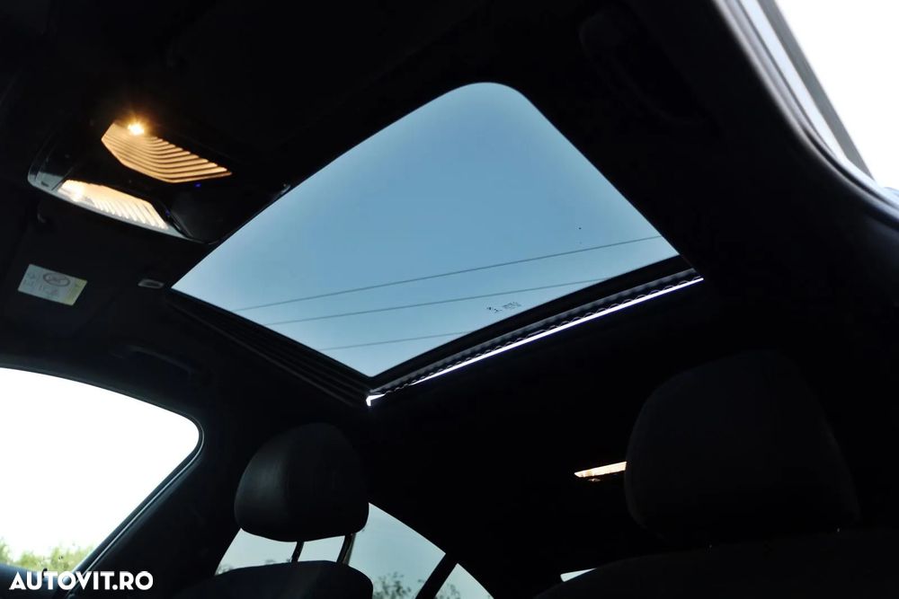 BMW Seria 5 520d xDrive AT - 14