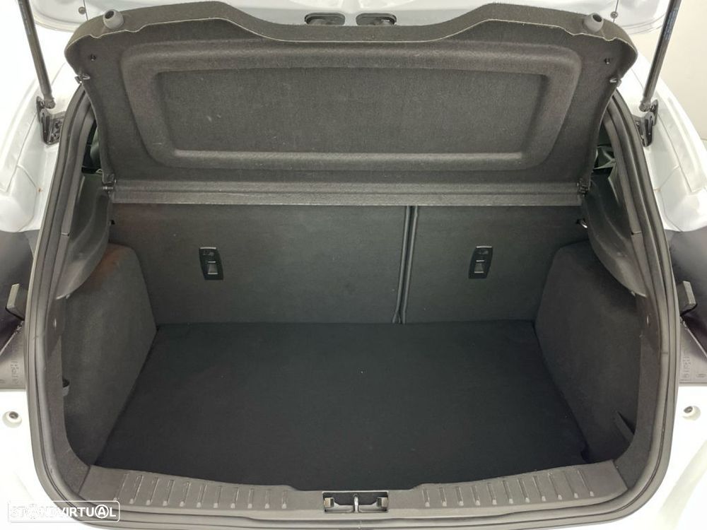 Ford Focus 1.0 EcoBoost ST-Line - 13
