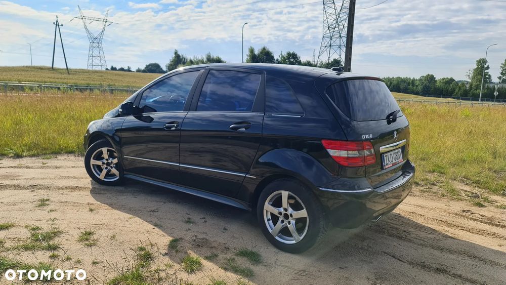 Mercedes-Benz Klasa B 180 CDI - 23