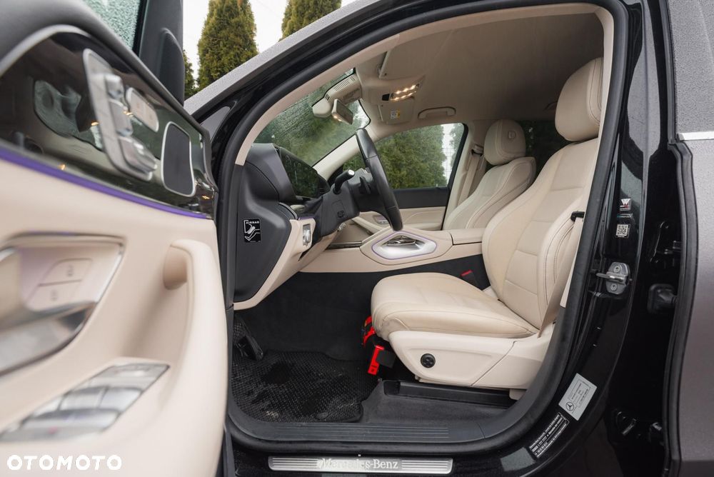 Mercedes-Benz GLE 300 d 4-Matic - 13