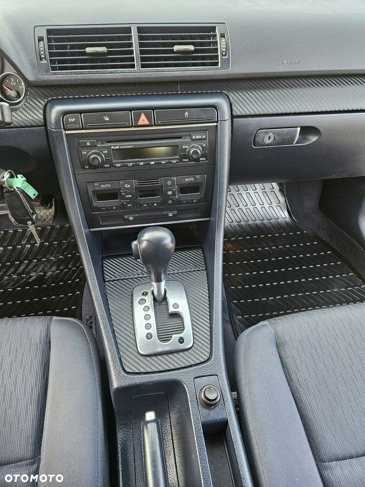 Audi A4 Avant - 13