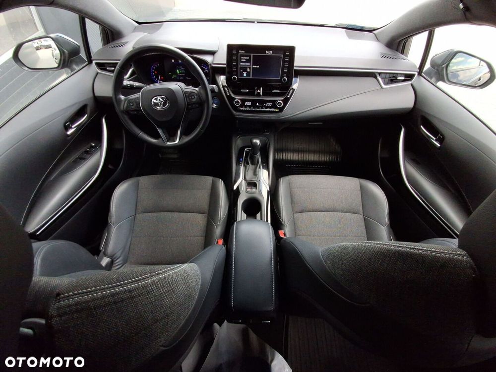 Toyota Corolla 1.8 Hybrid Comfort - 16