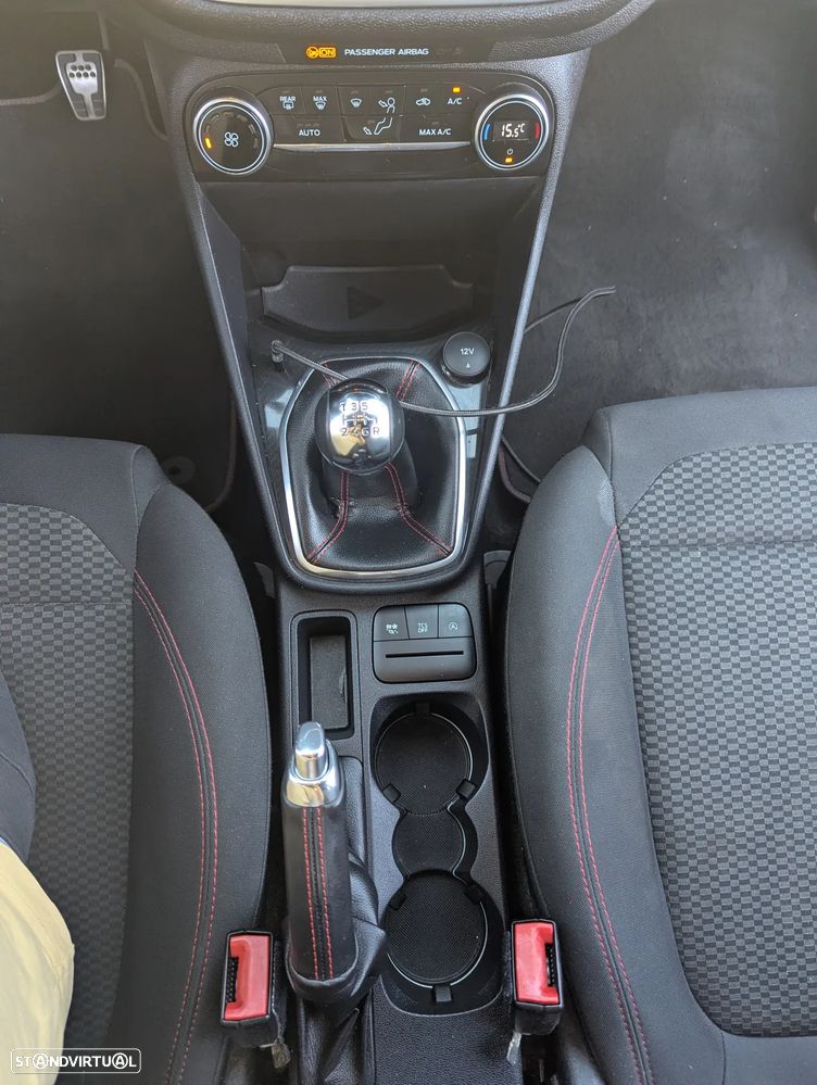 Ford Fiesta - 13
