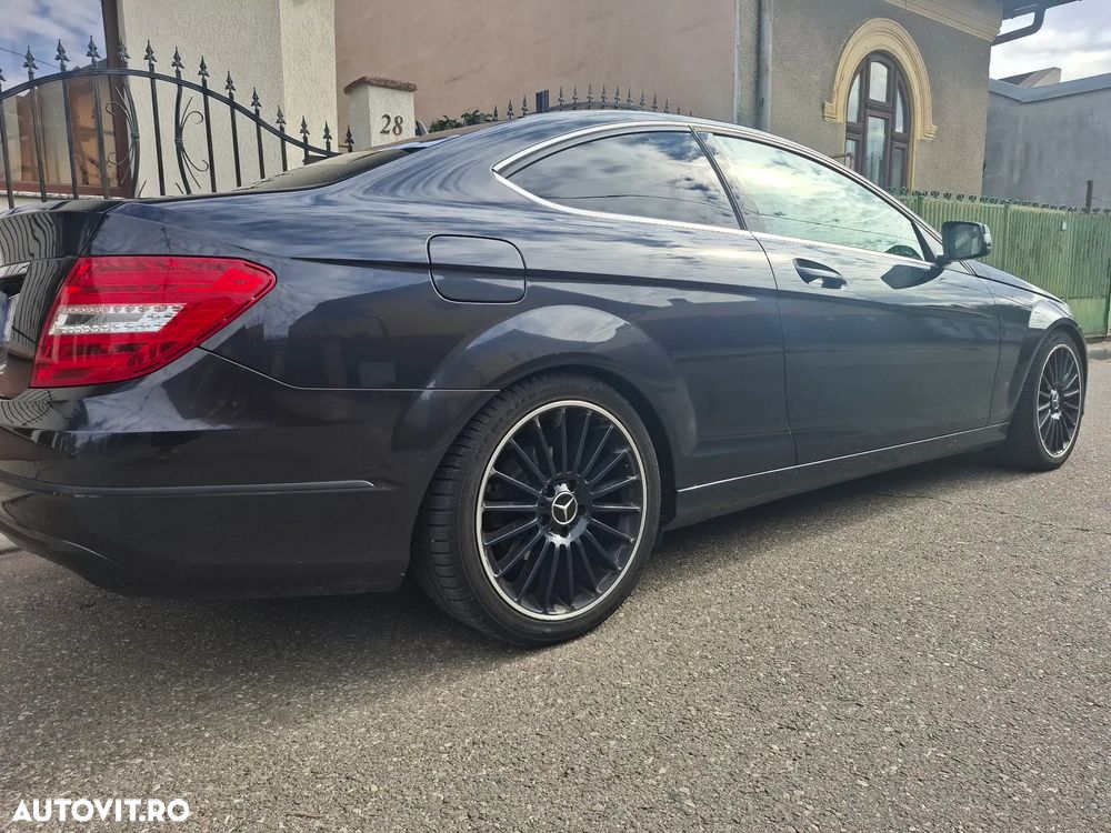 Mercedes-Benz C - 6