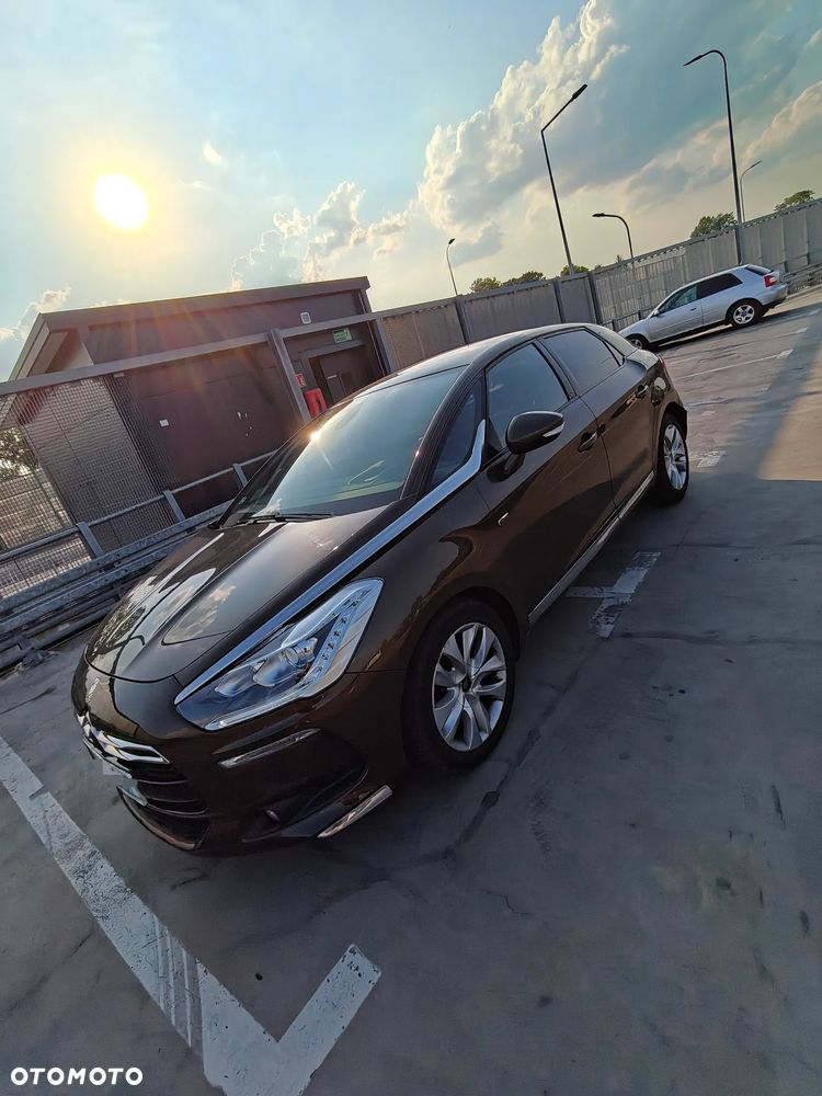 Citroën DS5 HDi 165 SoChic - 15