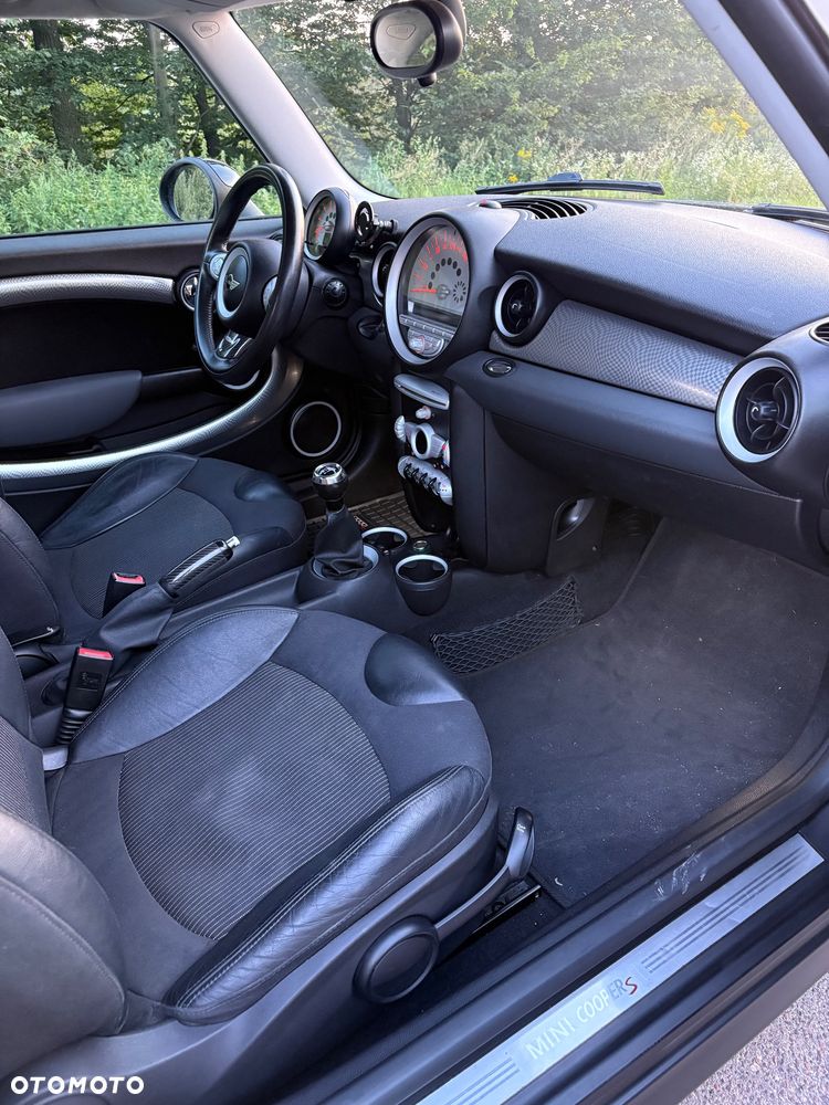 MINI Cooper S Standard - 21