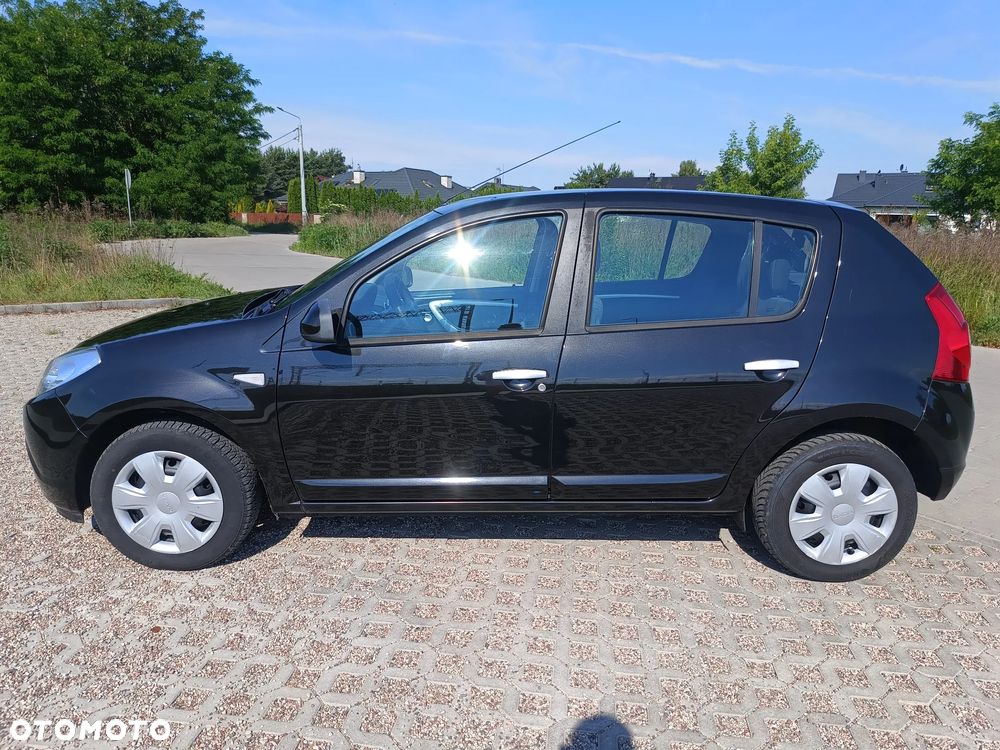 Dacia Sandero 1.6 Laureate - 3