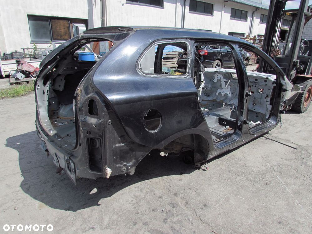 VOLVO XC60 08-17 CWIARTKA PODLUZNICA BLOTNIK CIETY PRAWY 452-46 - 1