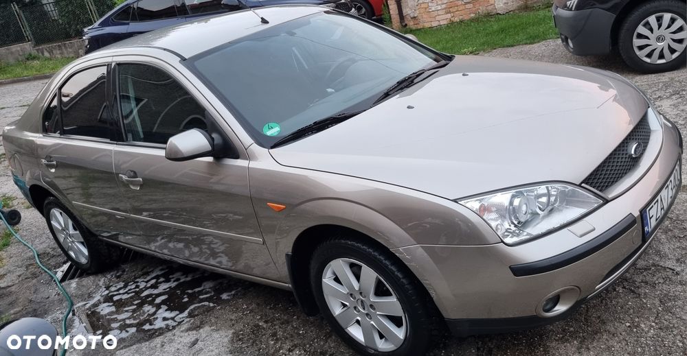 Ford Mondeo - 2