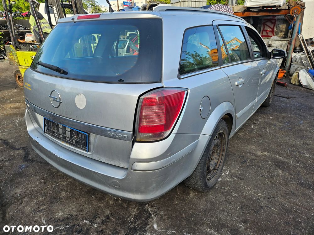 Astra H Kombi 1.9 CDTI Z157 na części - 2