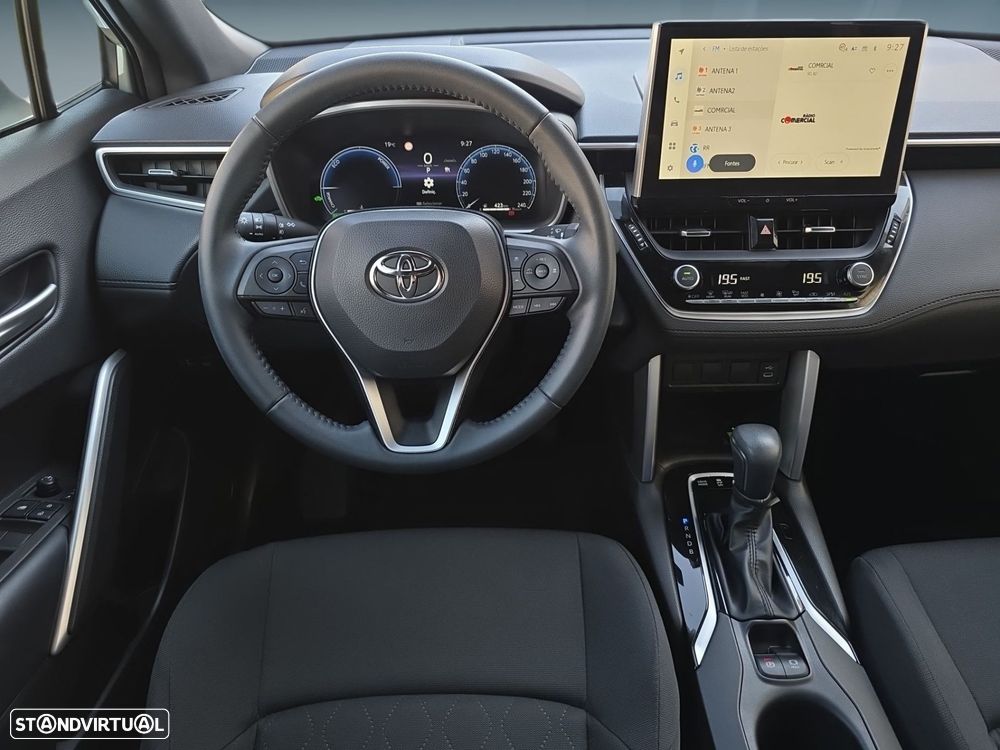 Toyota Corolla Cross 1.8 Hybrid Exclusive - 23