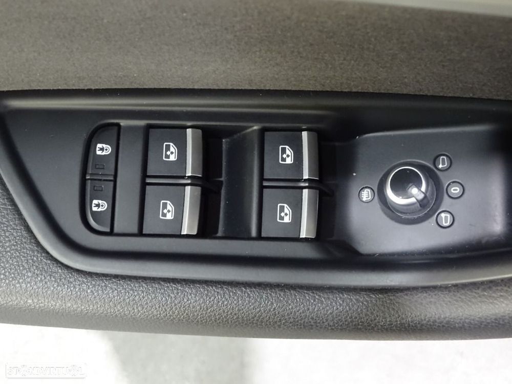 Audi A4 35 TDI S tronic - 10