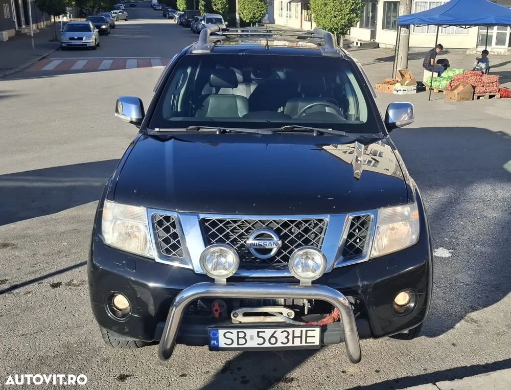 Nissan Navara 2.5 dCi DPF 4X4 Double Cab SE - 11