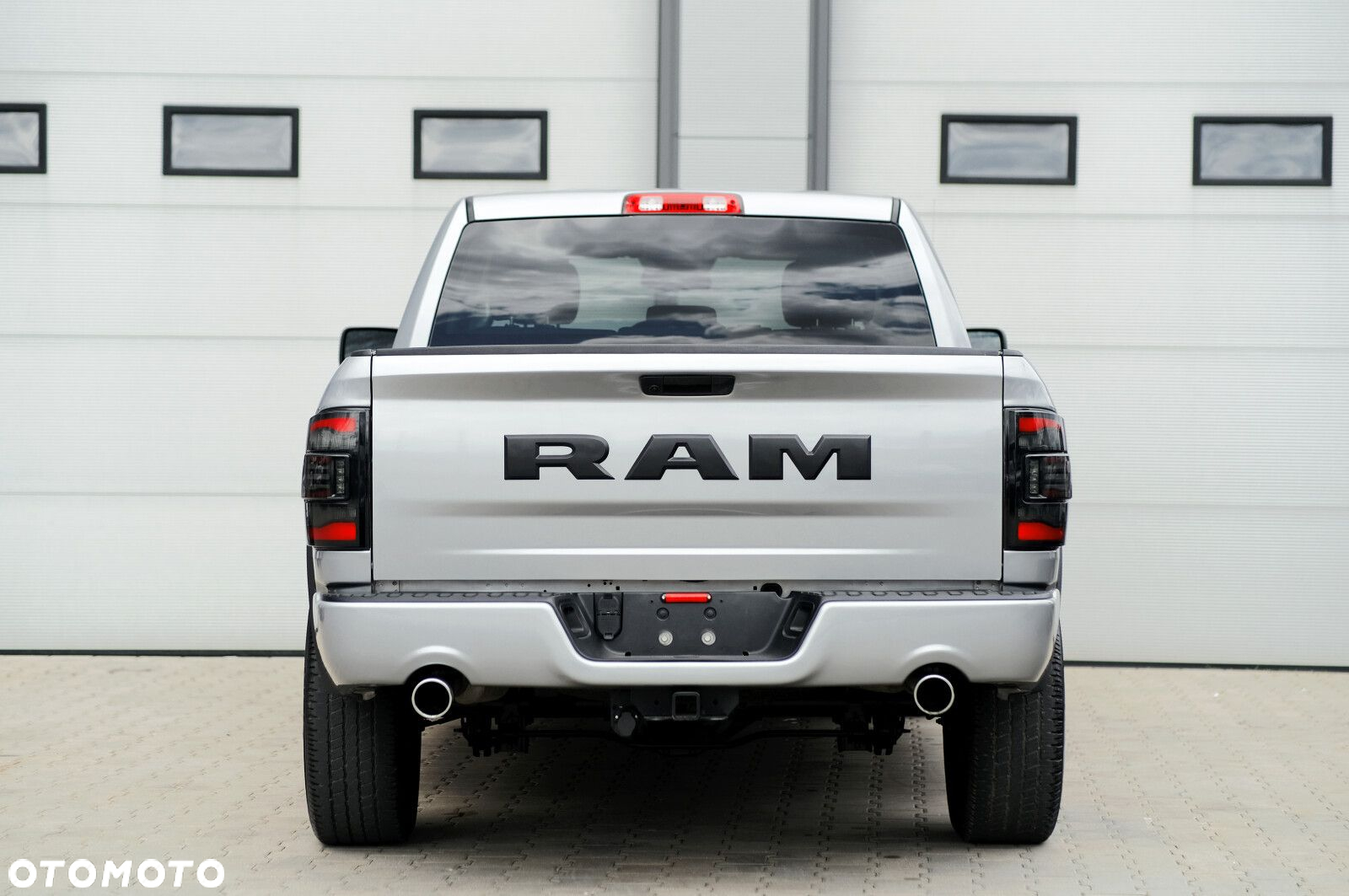 RAM 1500 - 14
