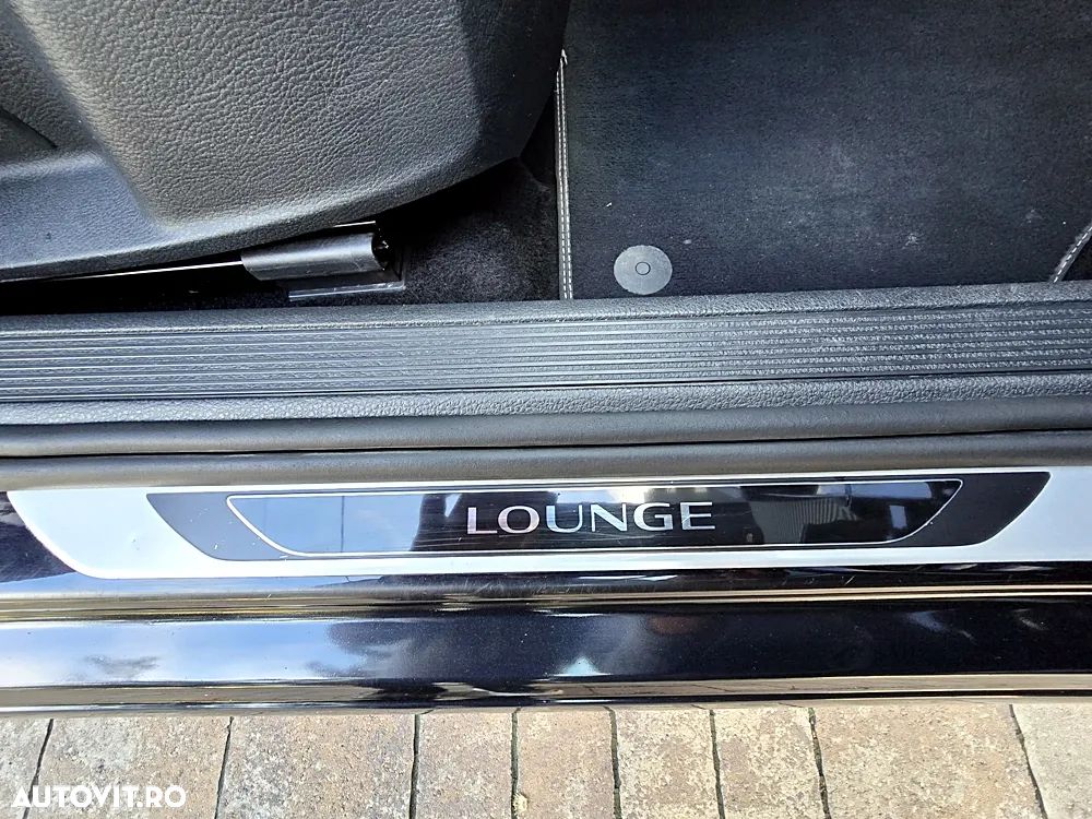 Volkswagen Golf 1.6 TDI BlueMotion Technology DSG Lounge - 26