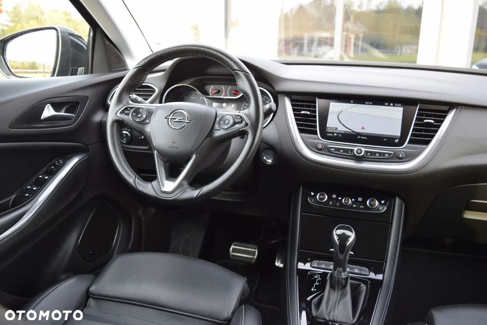 Opel Grandland X 2.0 CDTI Ultimate S&S - 28