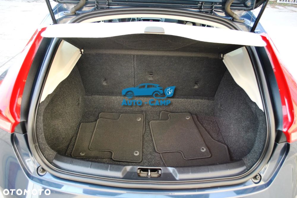 Volvo V40 D2 Summum - 31