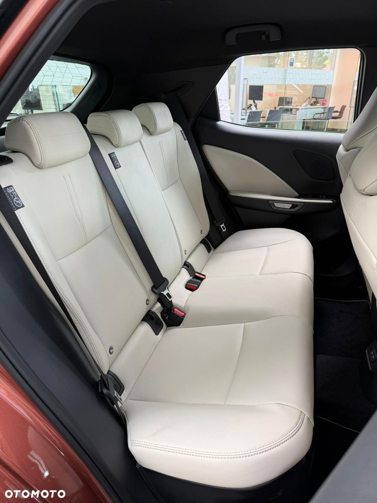 Lexus LBX 1.5 Hybrid Elegant - 16