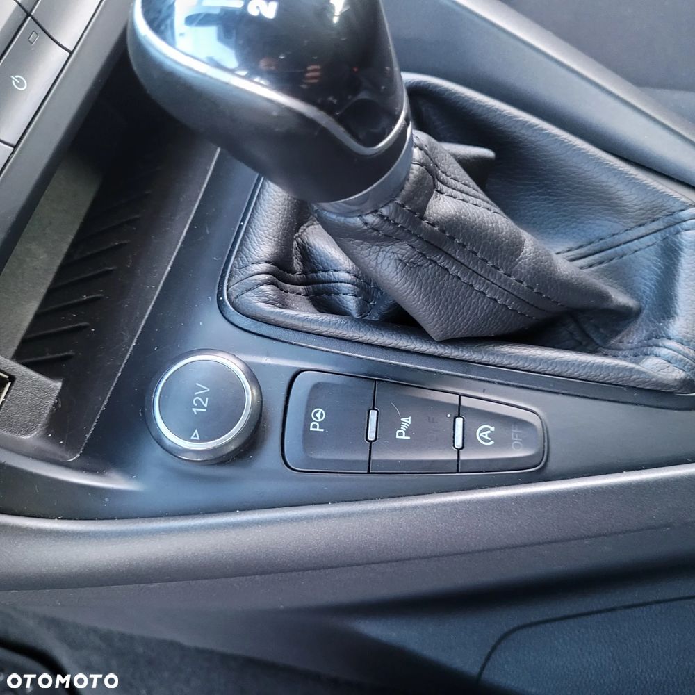 Ford Focus 1.0 EcoBoost Gold X (Edition Start) - 23