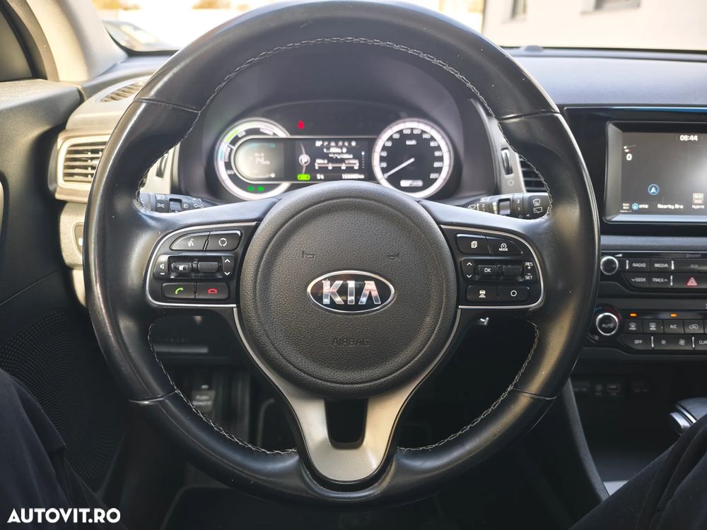 Kia Niro 1.6 GDI 2WD Aut. Spirit - 30