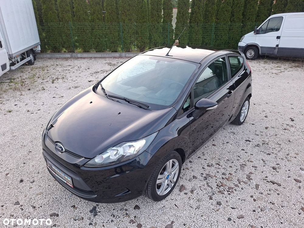 Ford Fiesta 1.25 Champions Edition - 9