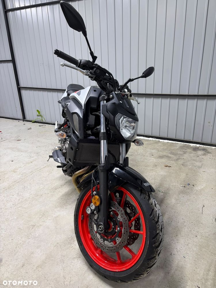 Yamaha MT - 13