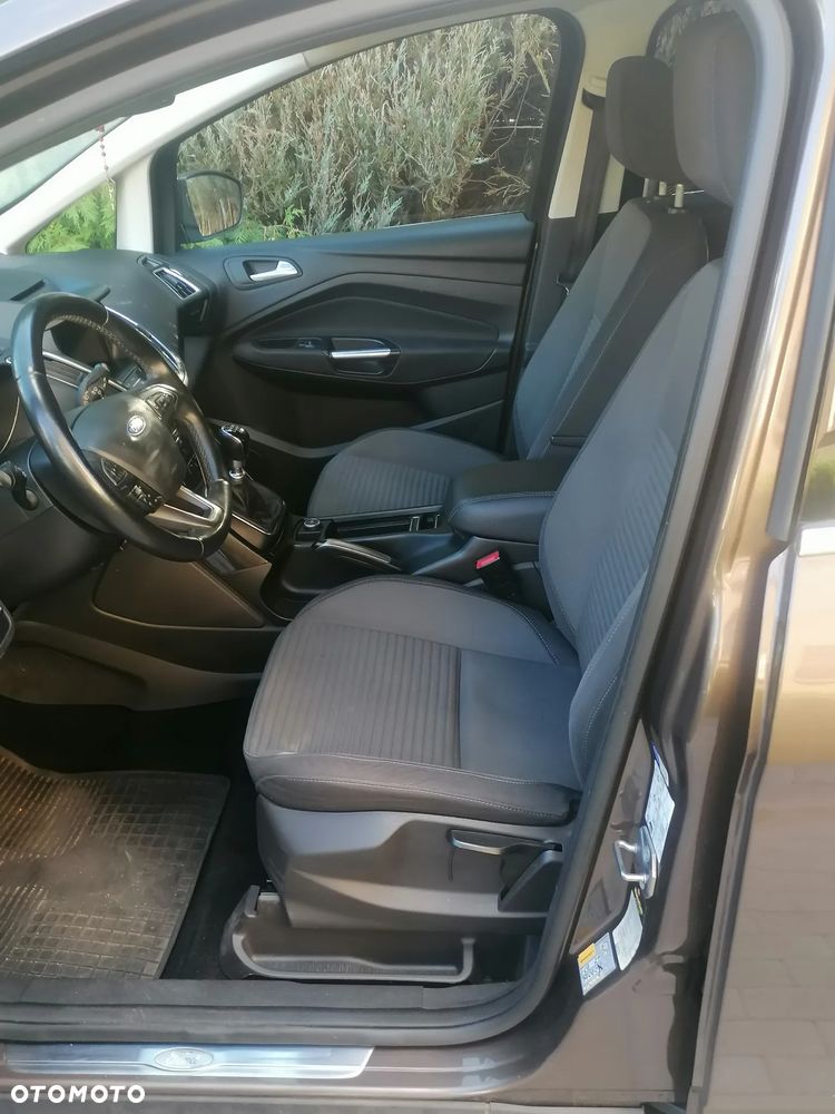 Ford Grand C-MAX Gr 1.5 TDCi Titanium - 24
