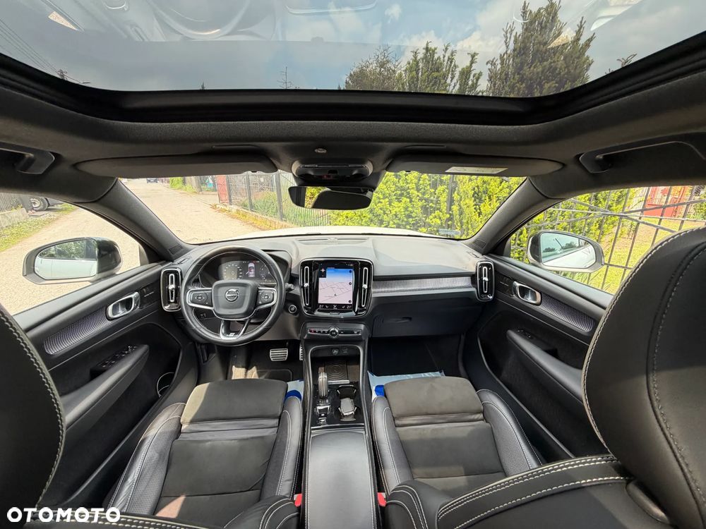 Volvo XC 40 T5 AWD R-Design - 7