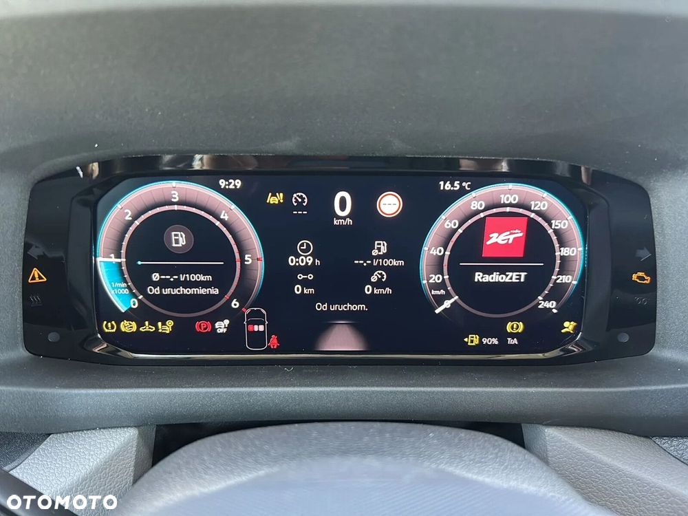 Volkswagen Crafter KONTENER MEBLOWY+WINDA/35 Podwozie z pojedynczą kabiną 2,0 l 163 KM manual r. o.: 4490 mm - 22