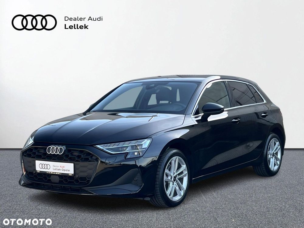 Audi A3 Sportback - 1