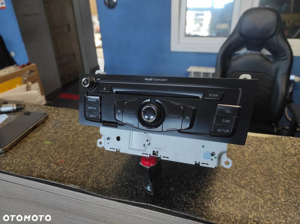 RADIO AUDI CONCERT A4 B8 A5 8T 8T1035186C SPRAWNE WYSYŁKA !!!! - 1
