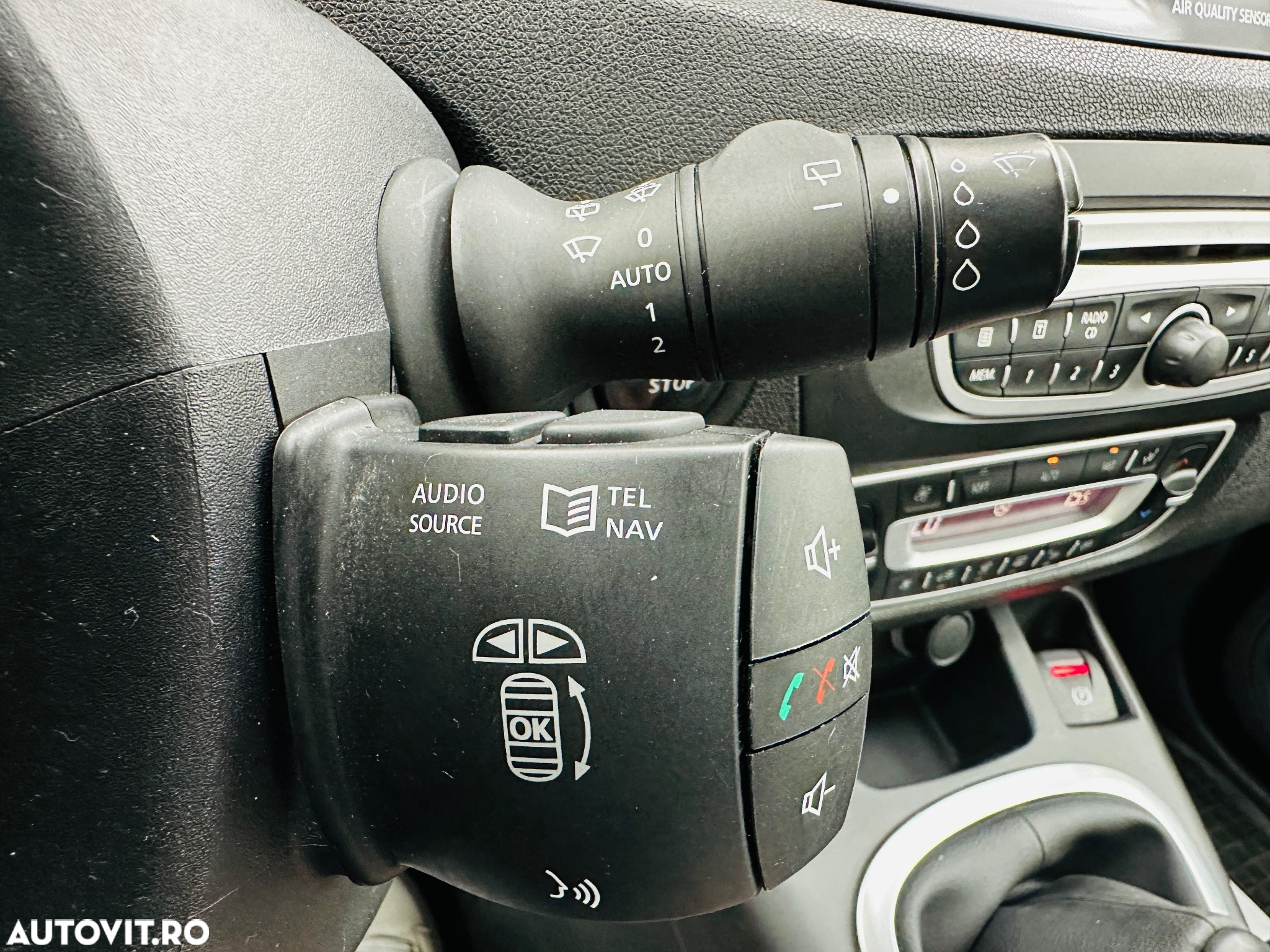 Renault Scenic - 32