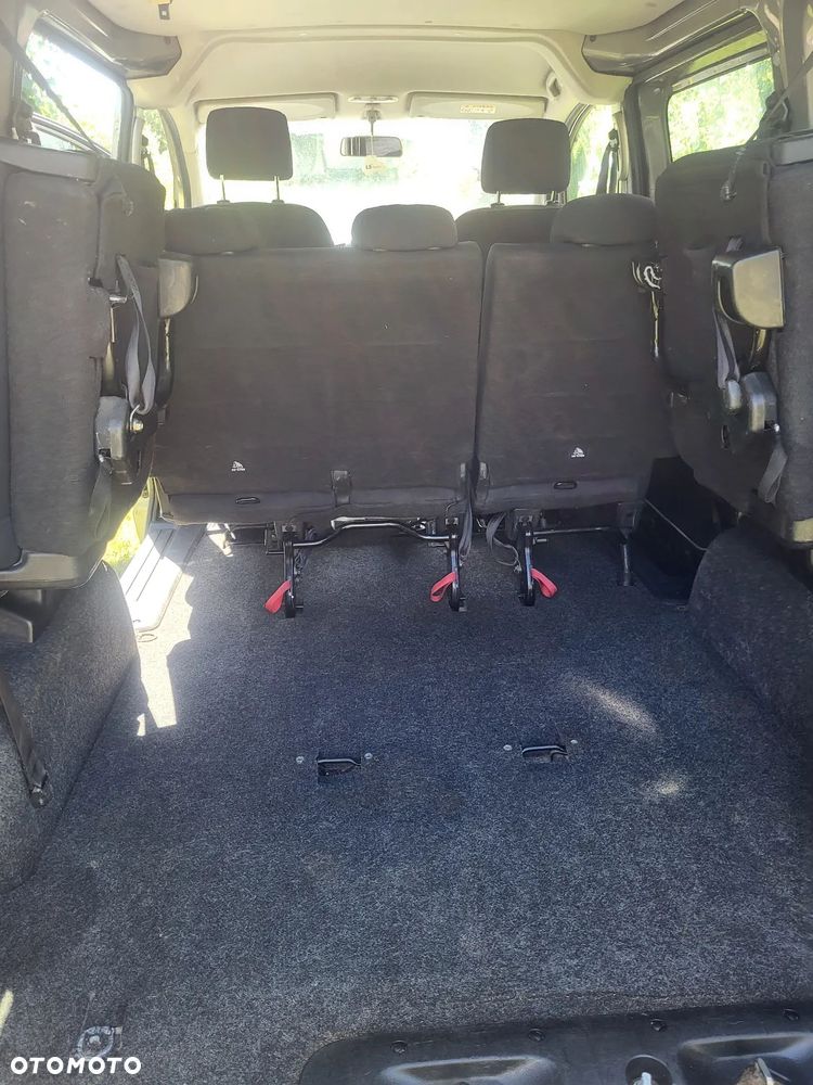 Nissan NV200 Combi 7os - 12
