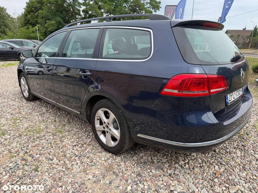 Volkswagen Passat 2.0 TDI 4Mot Highline DSG - 9