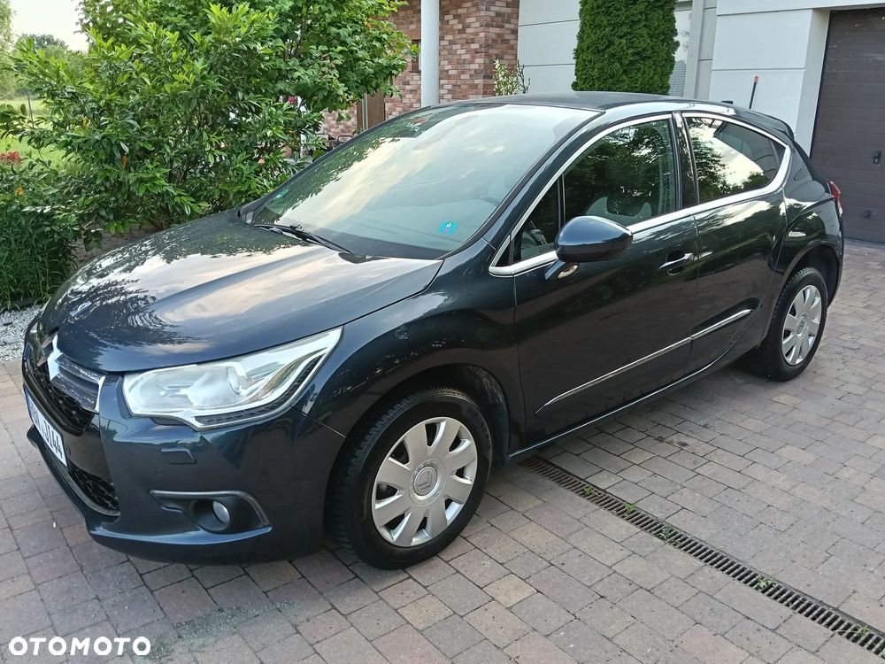 Citroën DS4 1.6 e-HDi SoChic MCP - 11