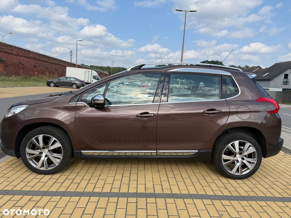 Peugeot 2008 e-HDi FAP 92 STOP & START Allure - 5