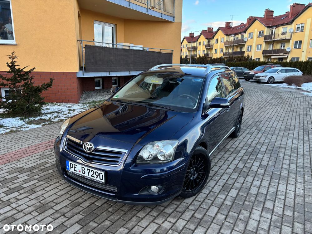 Toyota Avensis 1.8 VVT-i Executive - 2
