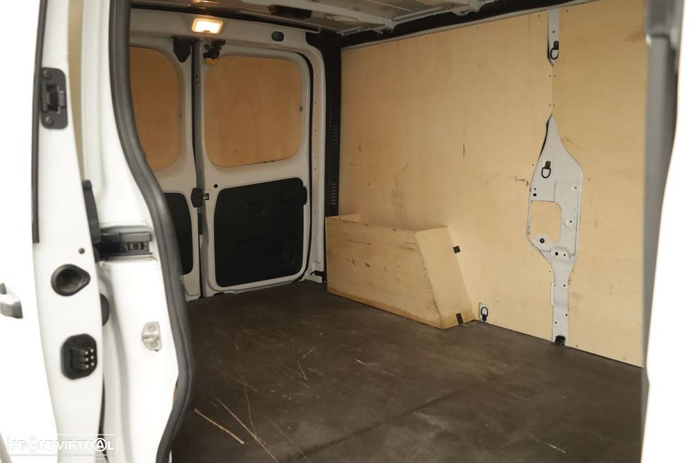 Renault trafic 2.0 blue dci l1h1 - 19