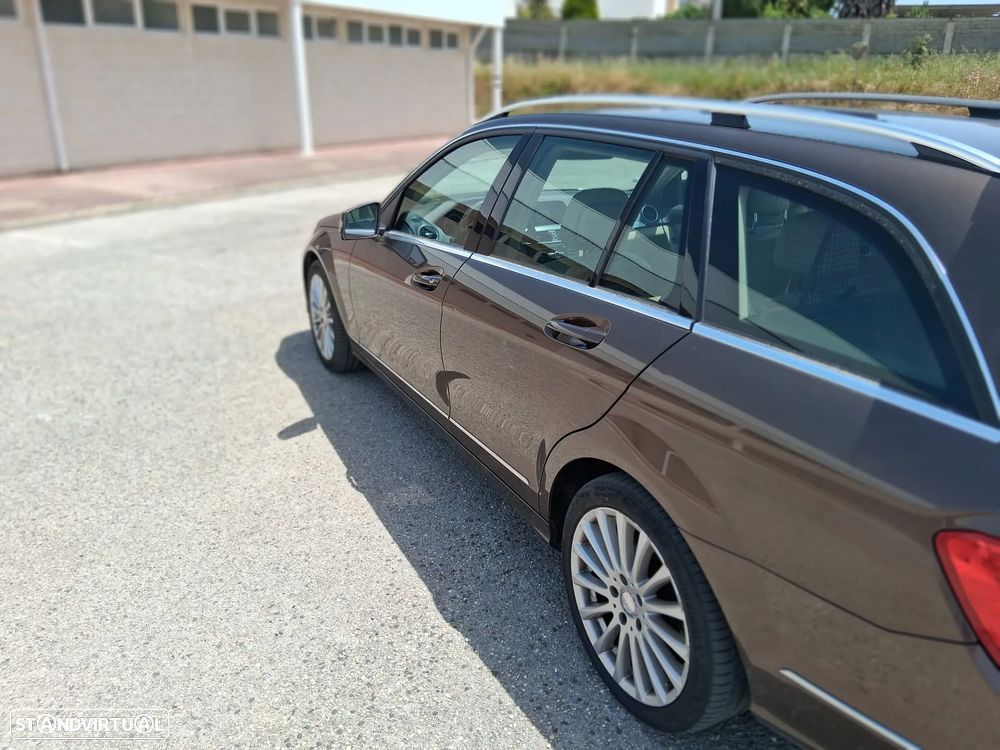 Mercedes-Benz C 220 - 13