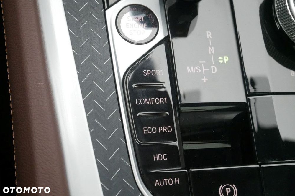 BMW X6 - 25
