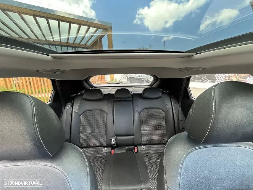 Kia XCeed 1.6 GDi PHEV Drive - 30