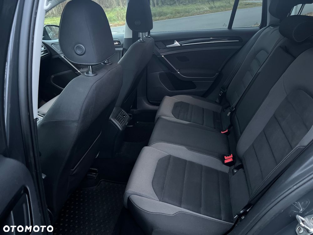 Volkswagen Golf Variant 1.5 TSI BMT Evo Highline - 24