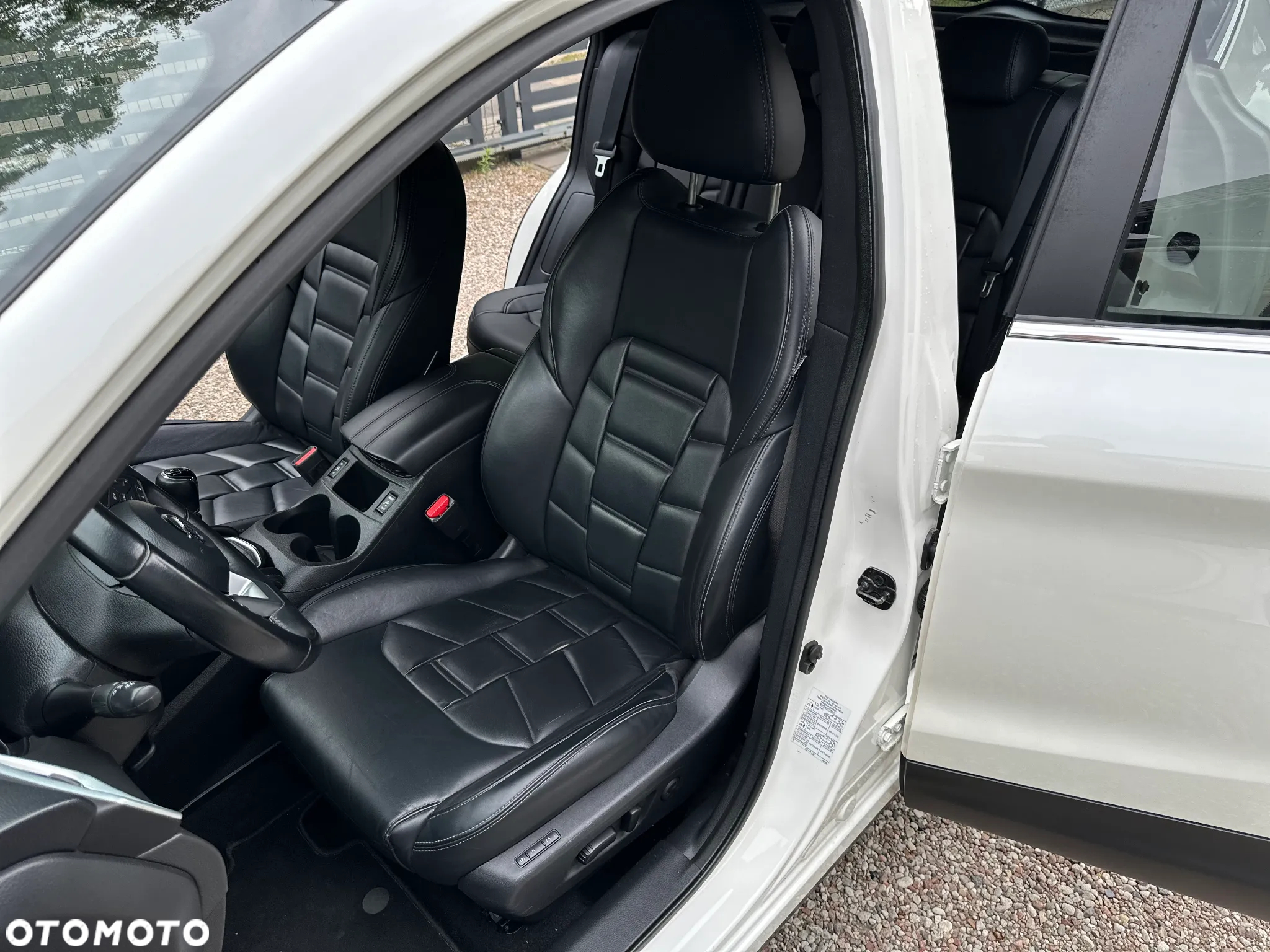 Nissan Qashqai 1.3 DIG-T Tekna+ - 6