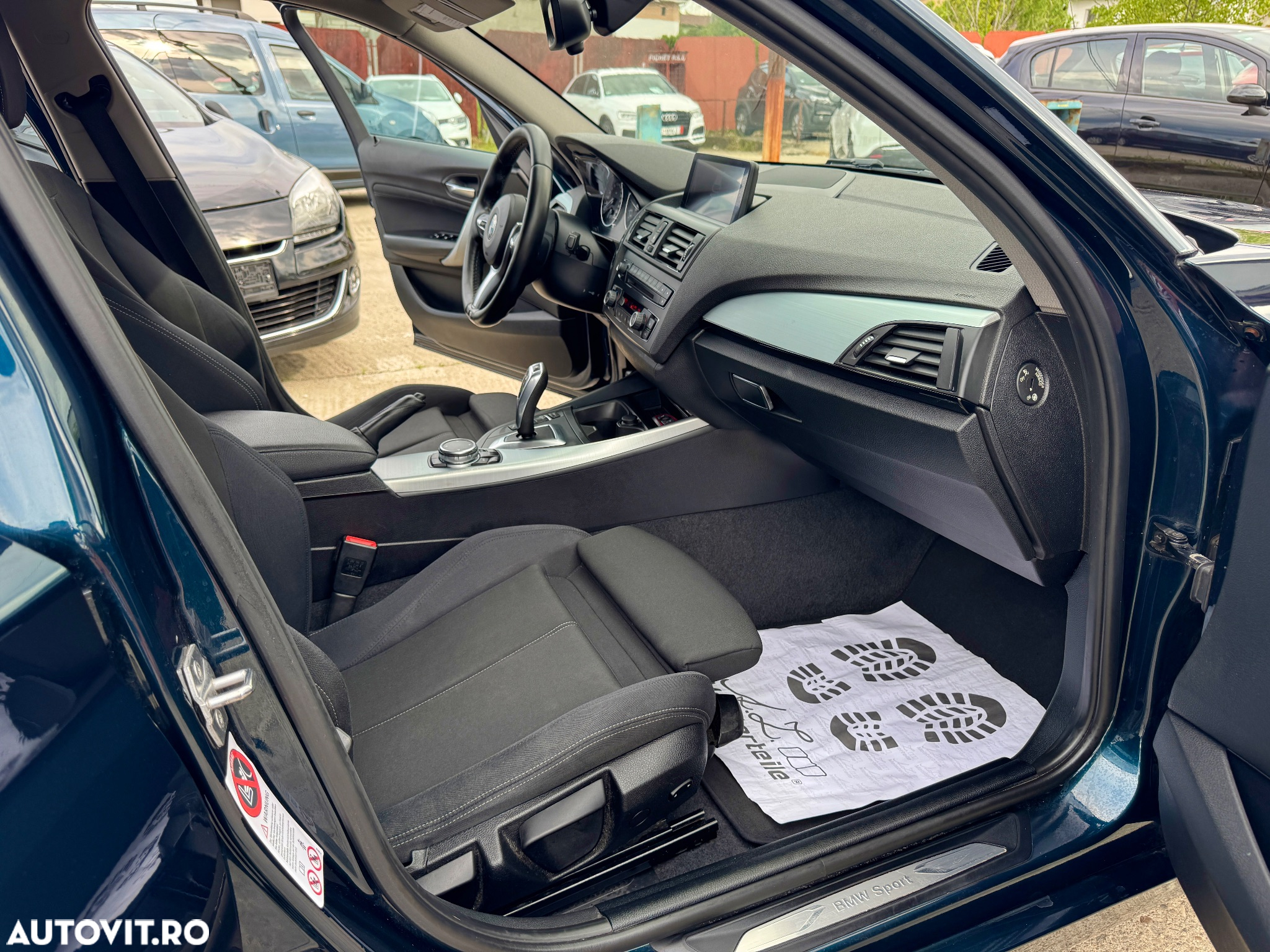 BMW Seria 1 120d Aut. Sport Line - 30