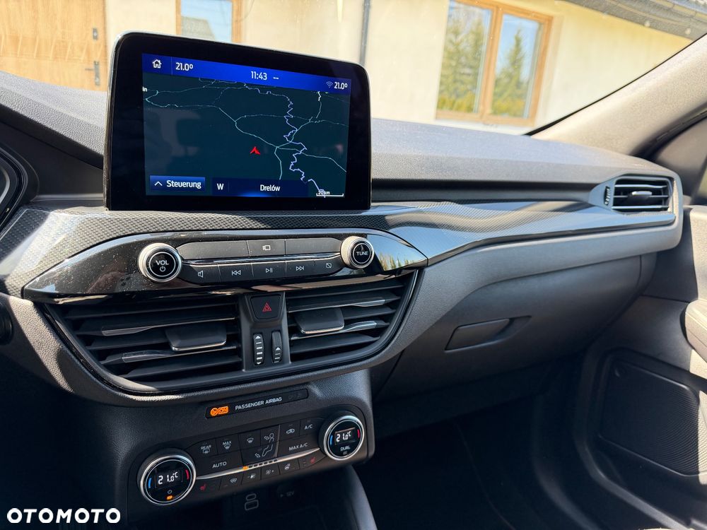 Ford Kuga 2.5 Duratec PHEV ST-LINE X - 29