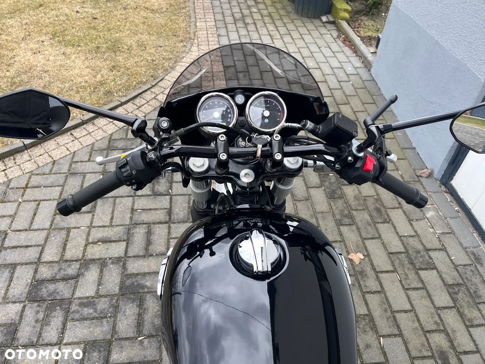 Royal Enfield Interceptor - 21